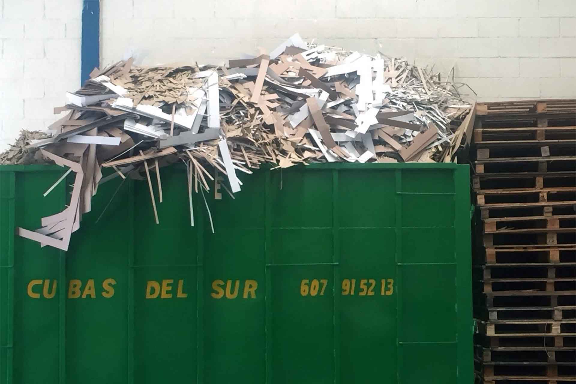 Cubas y contenedores para cartones - Cubas del Sur - Reciclaje Sevilla